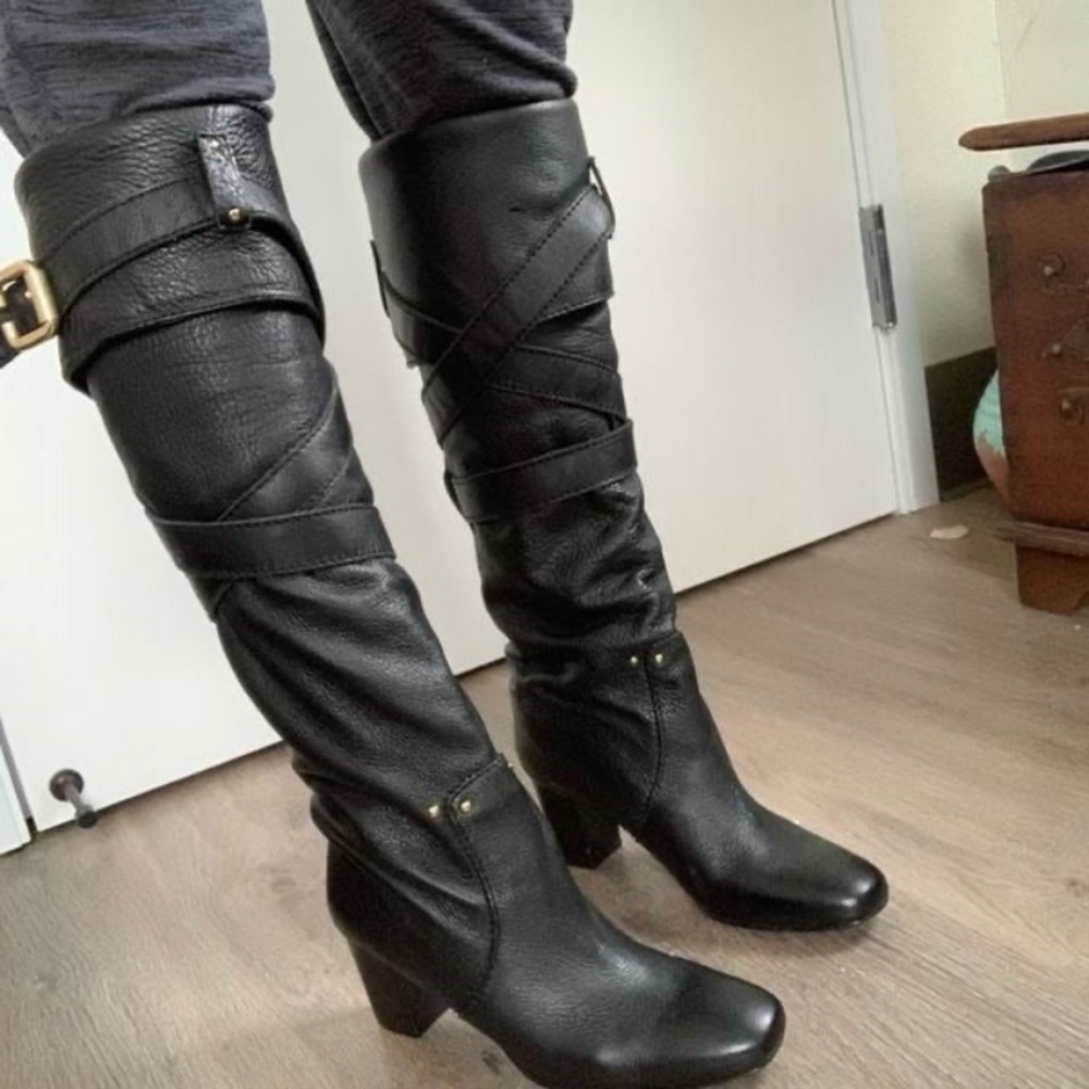 Chloe boots 👢